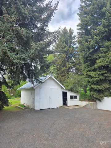 $649,900 | 6302 Sand Road, Pullman, WA 99163