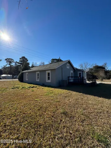 $1,550 | 234 Russells Creek Road, Beaufort, NC 28516