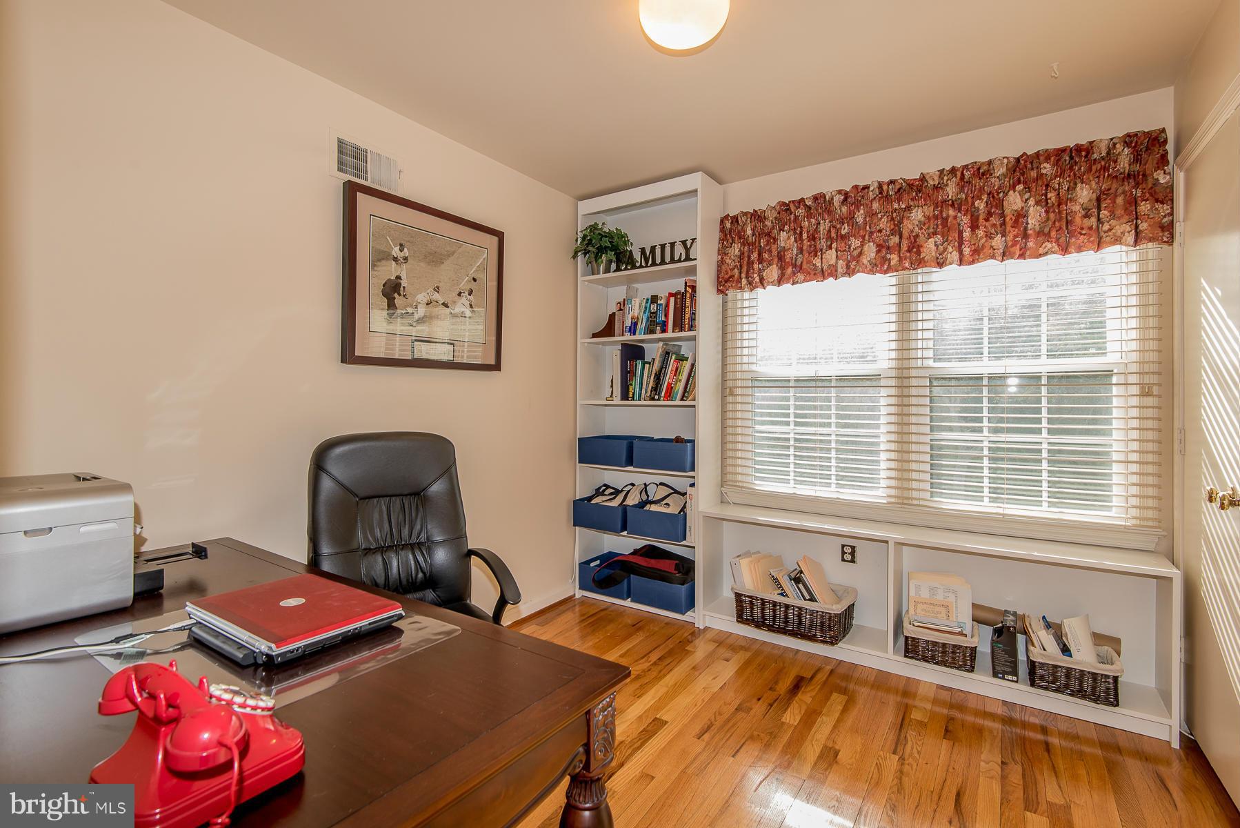 5420 Weatherside Run Columbia, MD 21045 - Photo 15 of 24 Bedroom