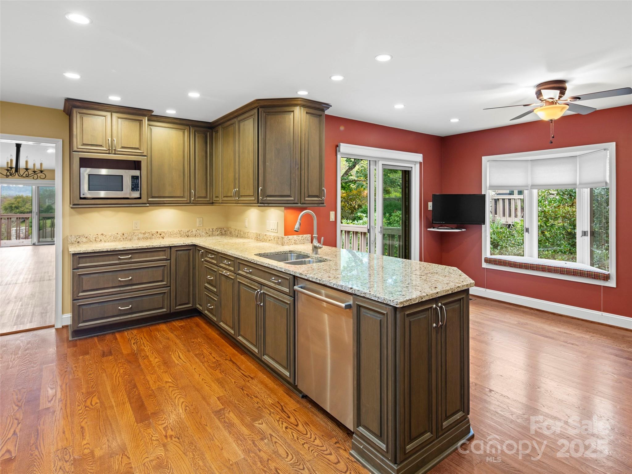 5 Ridge Terrace Asheville, NC 28804 - Photo 8 of 29