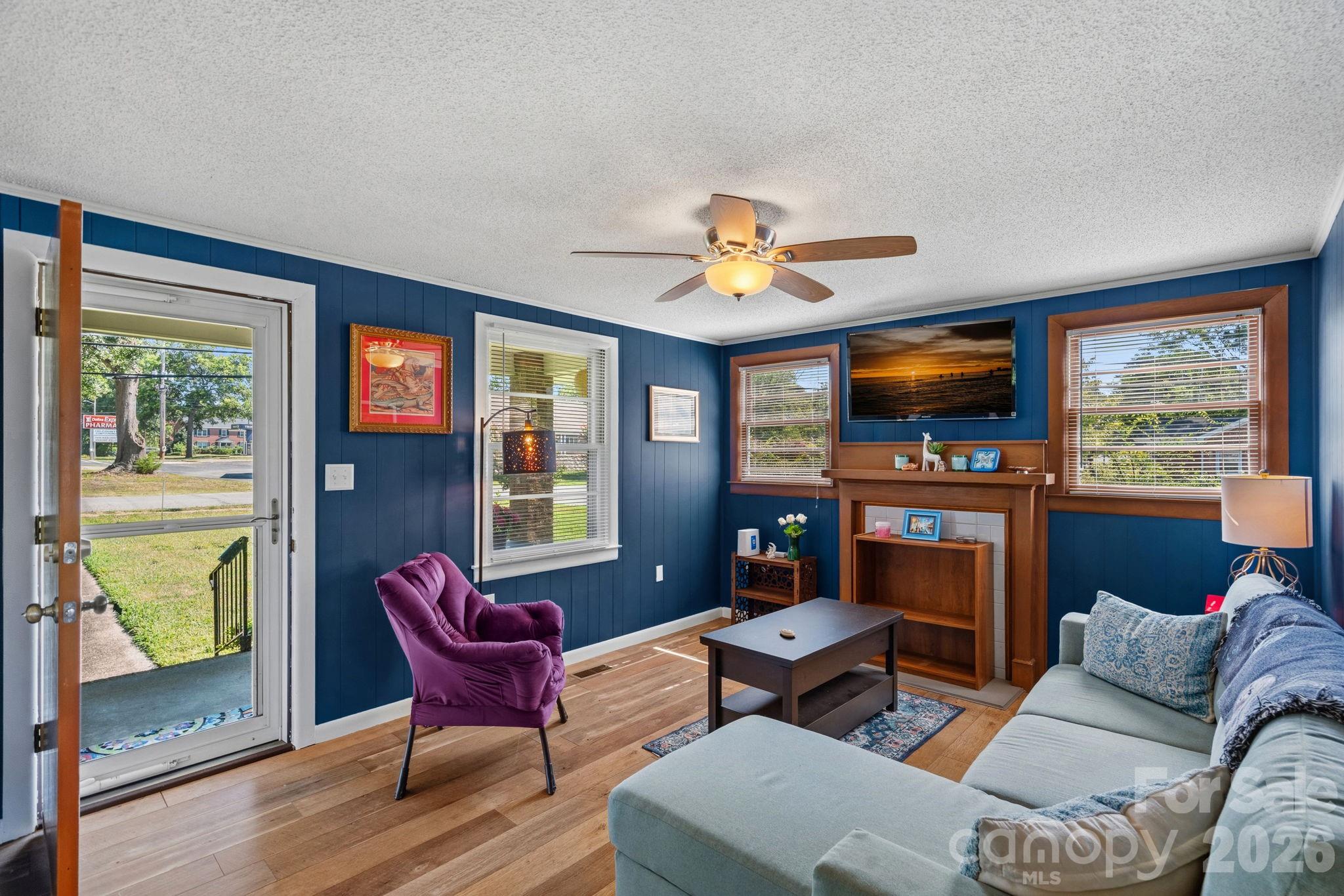 601 West Main Street Dallas, NC 28034 - Photo 7 of 22