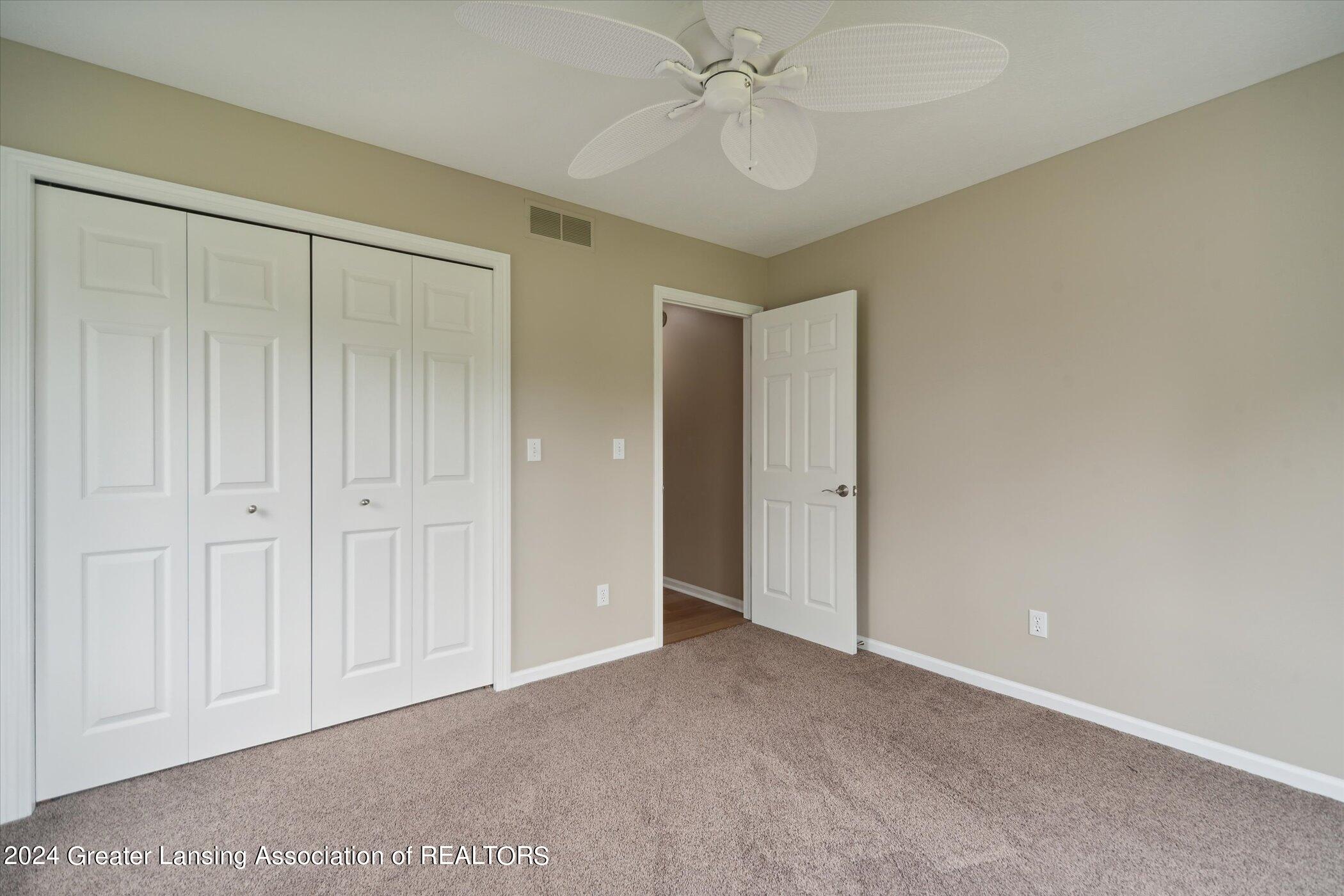 5907 Green Road Haslett, MI 48840 - Photo 21 of 48 BR