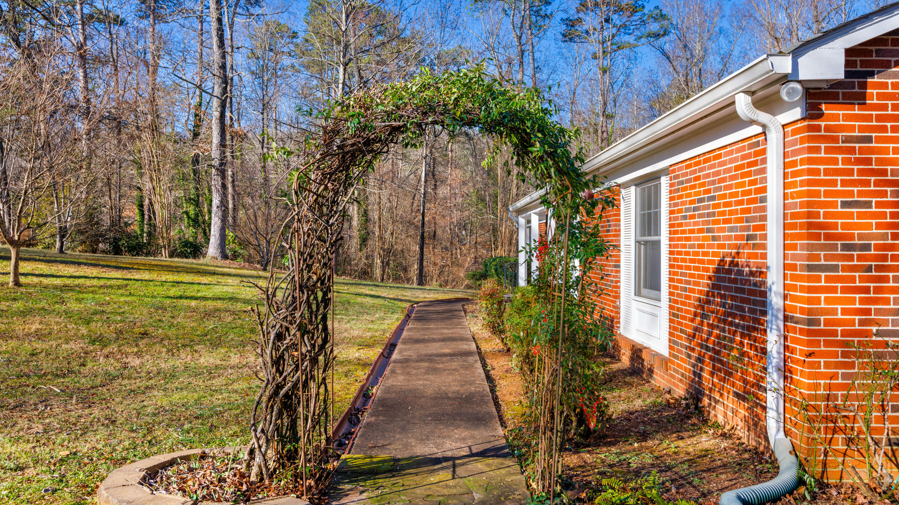 152 Carmack Road Flintstone, GA 30725 - Photo 8 of 51 152 Carmack-13