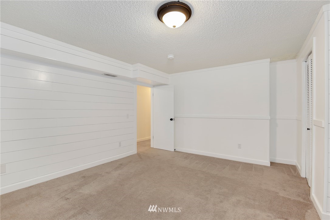 524 192nd Place Southeast Bothell, WA 98012 - Photo 21 of 25