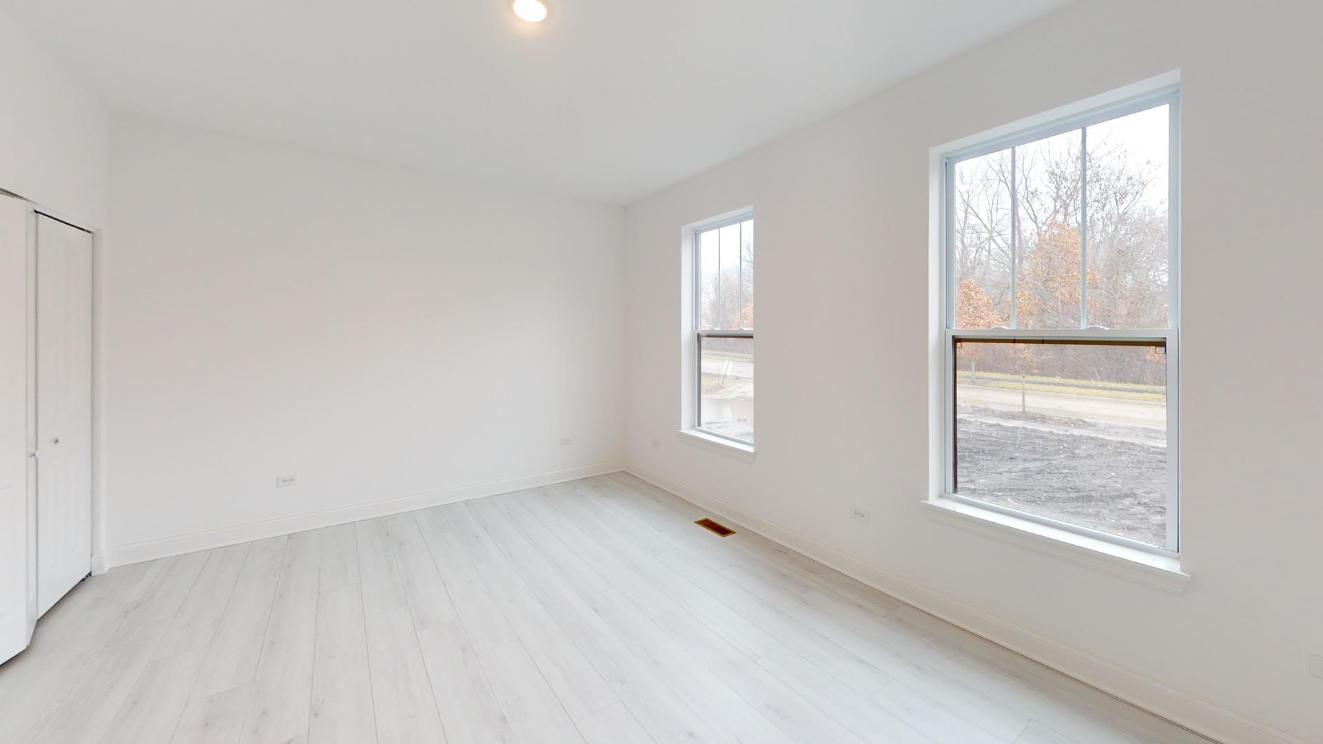 1S980 Deerpath Road Batavia, IL 60510 - Photo 30 of 43 an empty room with windows