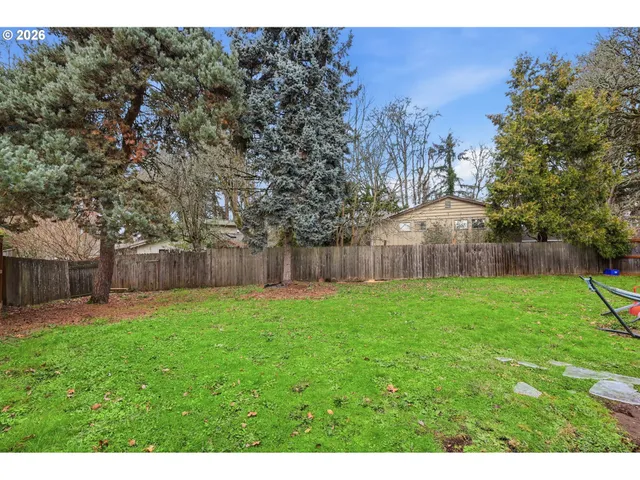 $537,900 | 1440 Amberland Avenue, Eugene, OR 97401