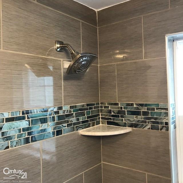 1511 Wales Center Road Goodells, MI 48027 - Photo 32 of 42 31393636-34.JPG