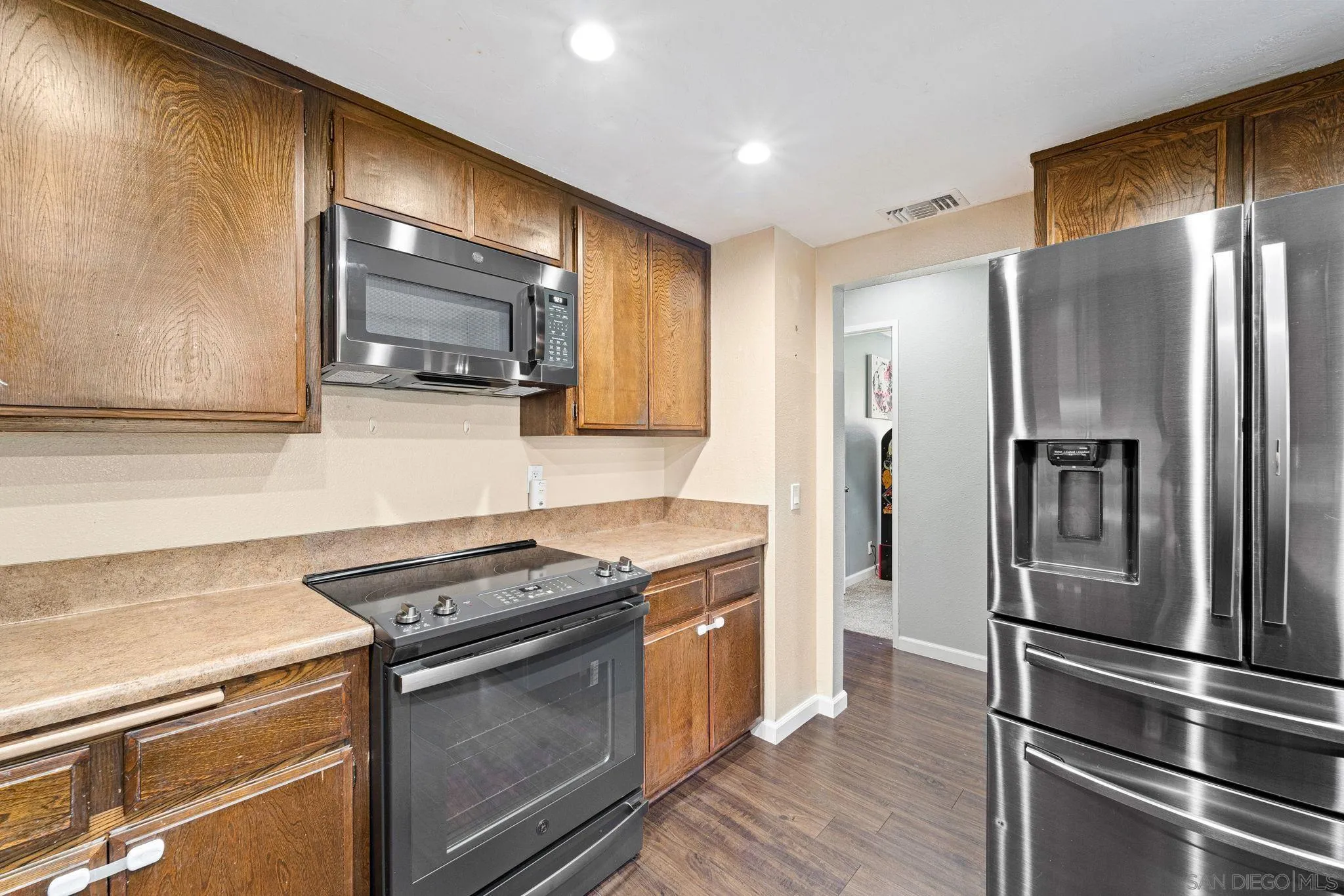 2365 Apricot Tree Lane Spring Valley, CA 91977 - Photo 14 of 39 Gallery Image 14