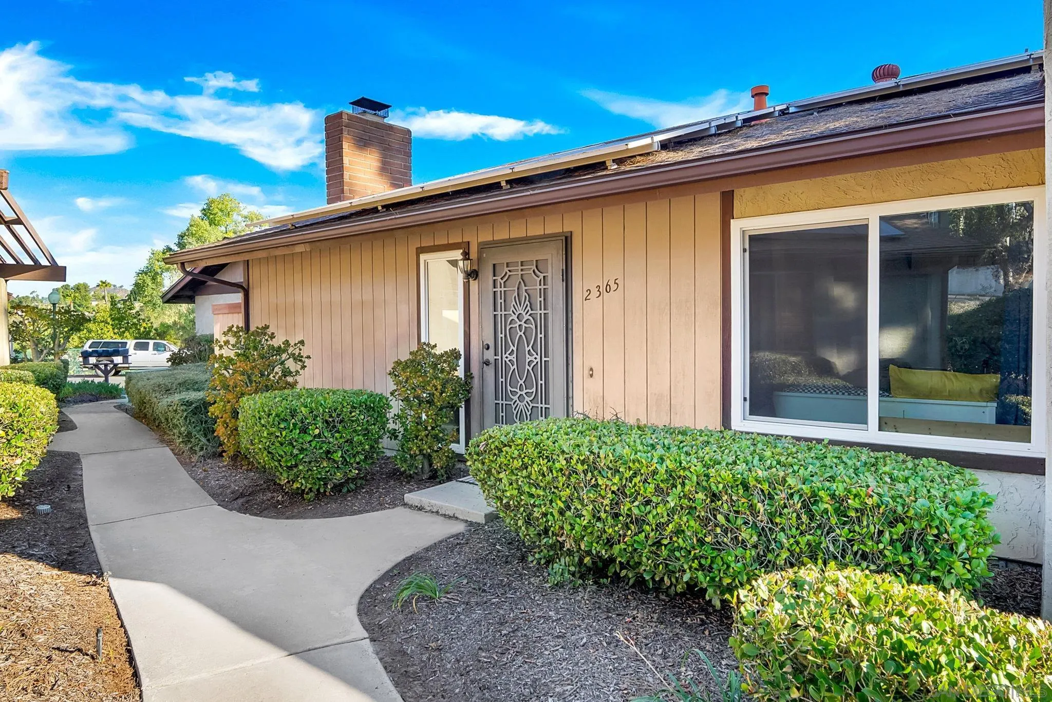 2365 Apricot Tree Lane Spring Valley, CA 91977 - Photo 2 of 39 Gallery Image 2