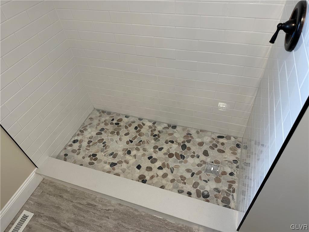 120 Hemlock Road Stroudsburg, PA 18360 - Photo 21 of 25 Gallery Image 21