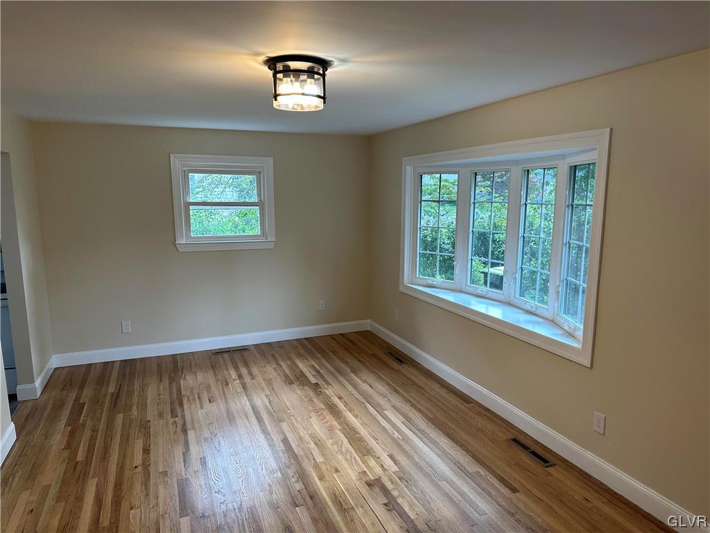 120 Hemlock Road Stroudsburg, PA 18360 - Photo 8 of 25 Gallery Image 8