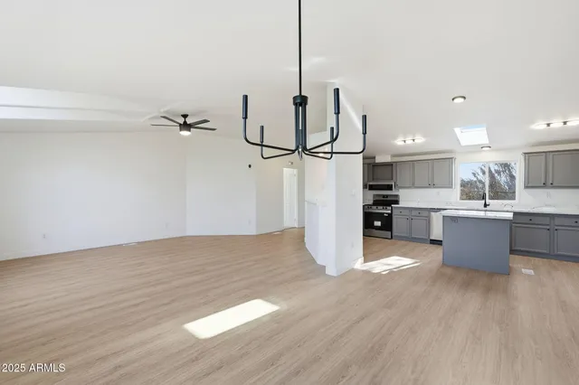 $340,000 | 29620 North 221st Avenue, Wittmann, AZ 85361