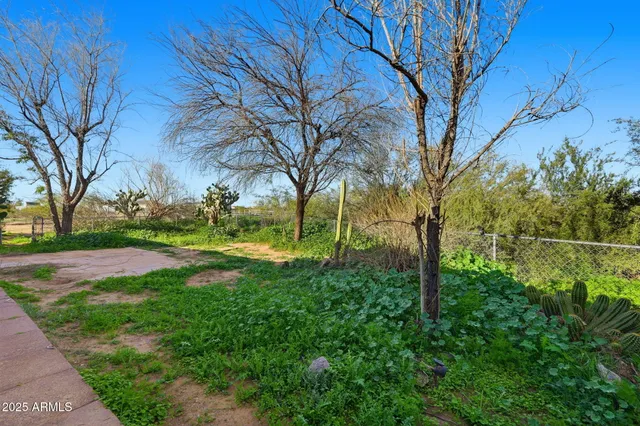 $340,000 | 29620 North 221st Avenue, Wittmann, AZ 85361