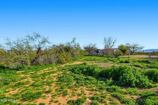 $340,000 | 29620 North 221st Avenue, Wittmann, AZ 85361