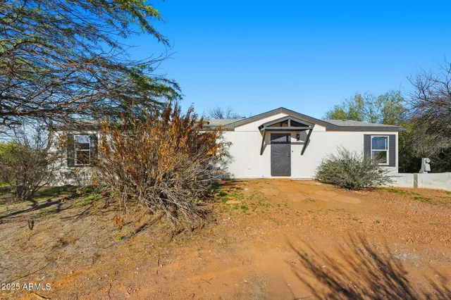 $340,000 | 29620 North 221st Avenue, Wittmann, AZ 85361