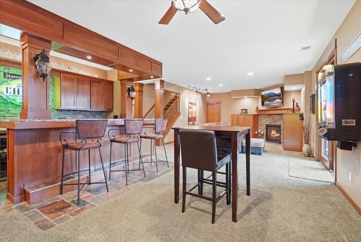 492 East Cove Road Hudson, WI 54016 - Photo 23 of 33