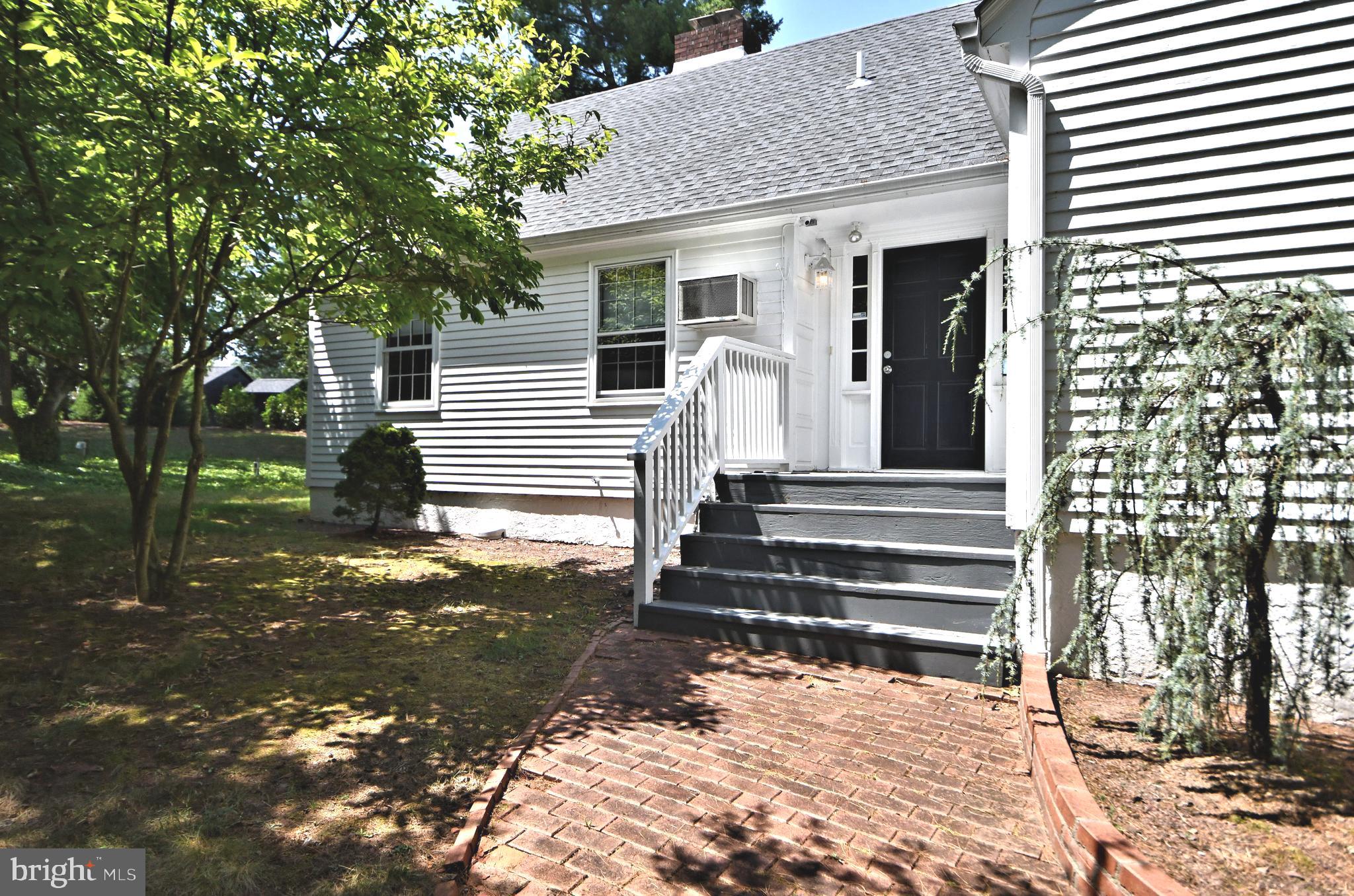 143 Old York Road New Hope, PA 18938 - Photo 3 of 70