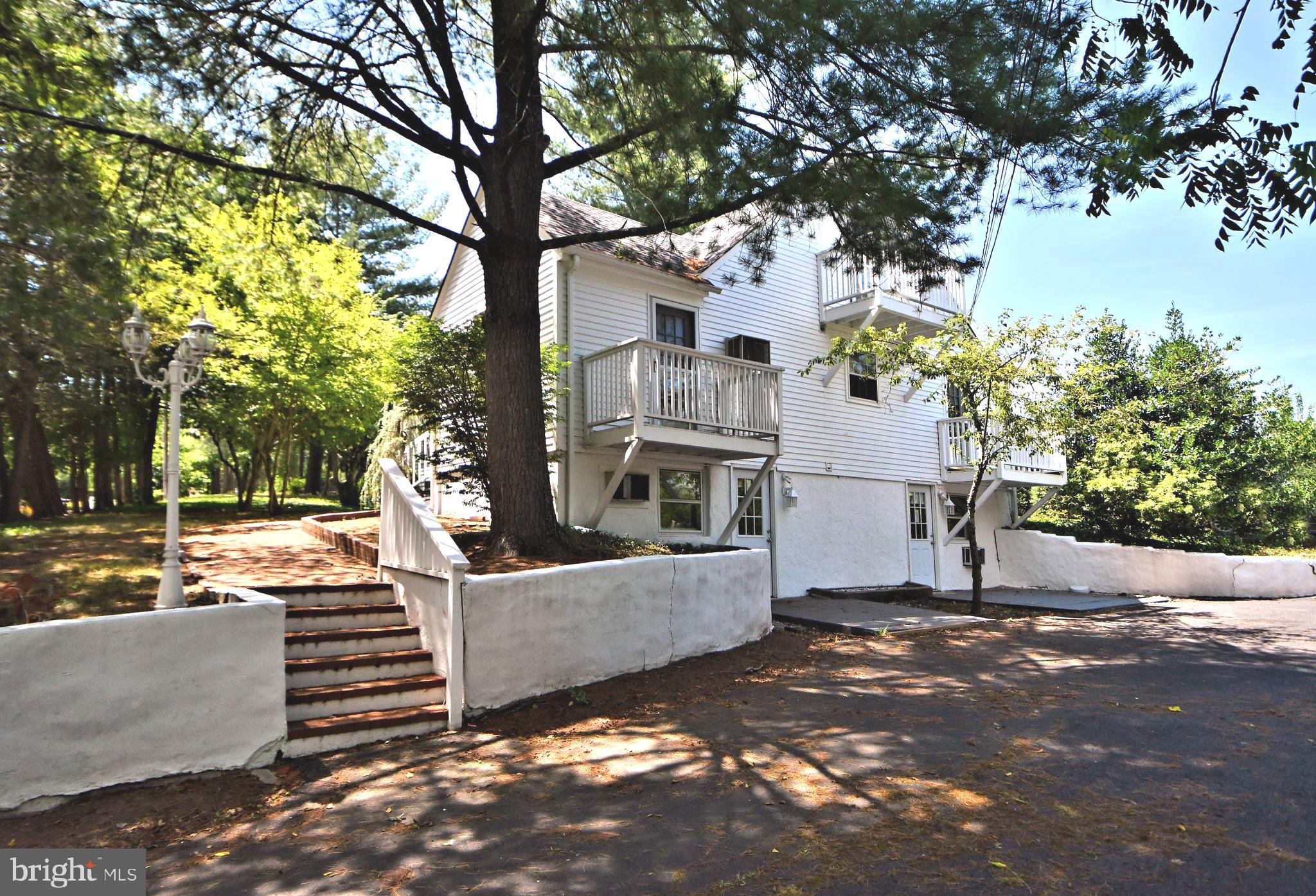 143 Old York Road New Hope, PA 18938 - Photo 5 of 70 a view of a house with a yard