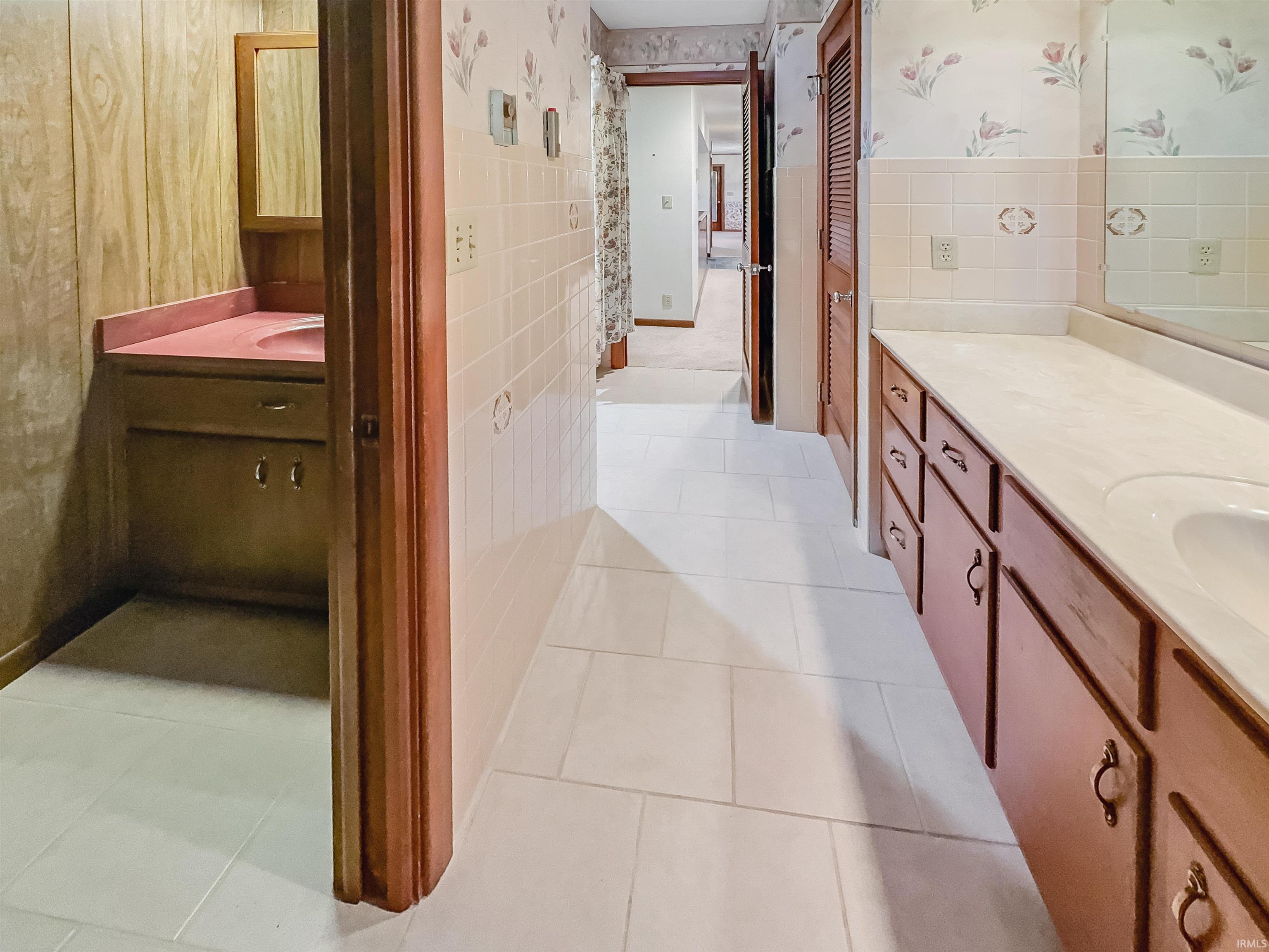 223 Reyling Drive Jasper, IN 47546 - Photo 16 of 32