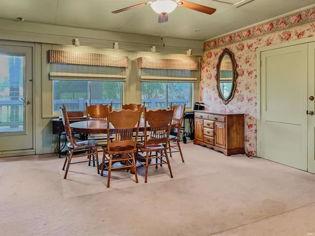 $284,900 | 223 Reyling Drive, Jasper, IN 47546