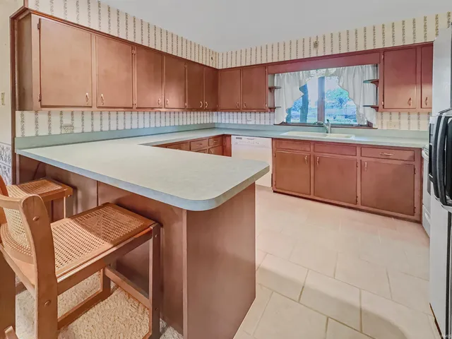 $284,900 | 223 Reyling Drive, Jasper, IN 47546