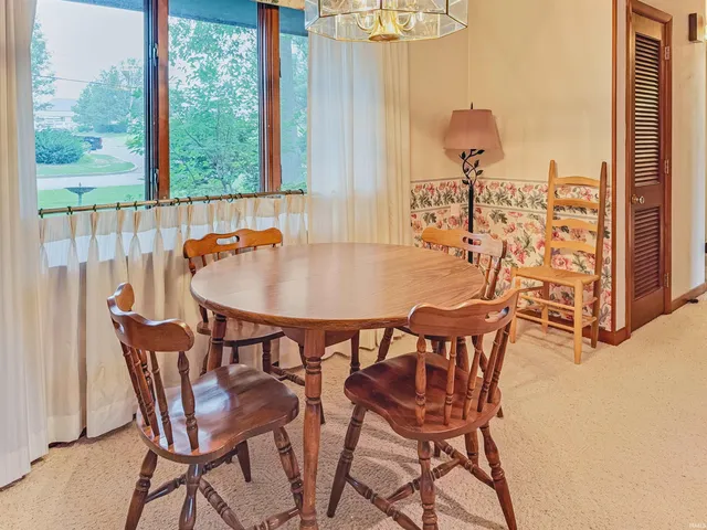 $284,900 | 223 Reyling Drive, Jasper, IN 47546