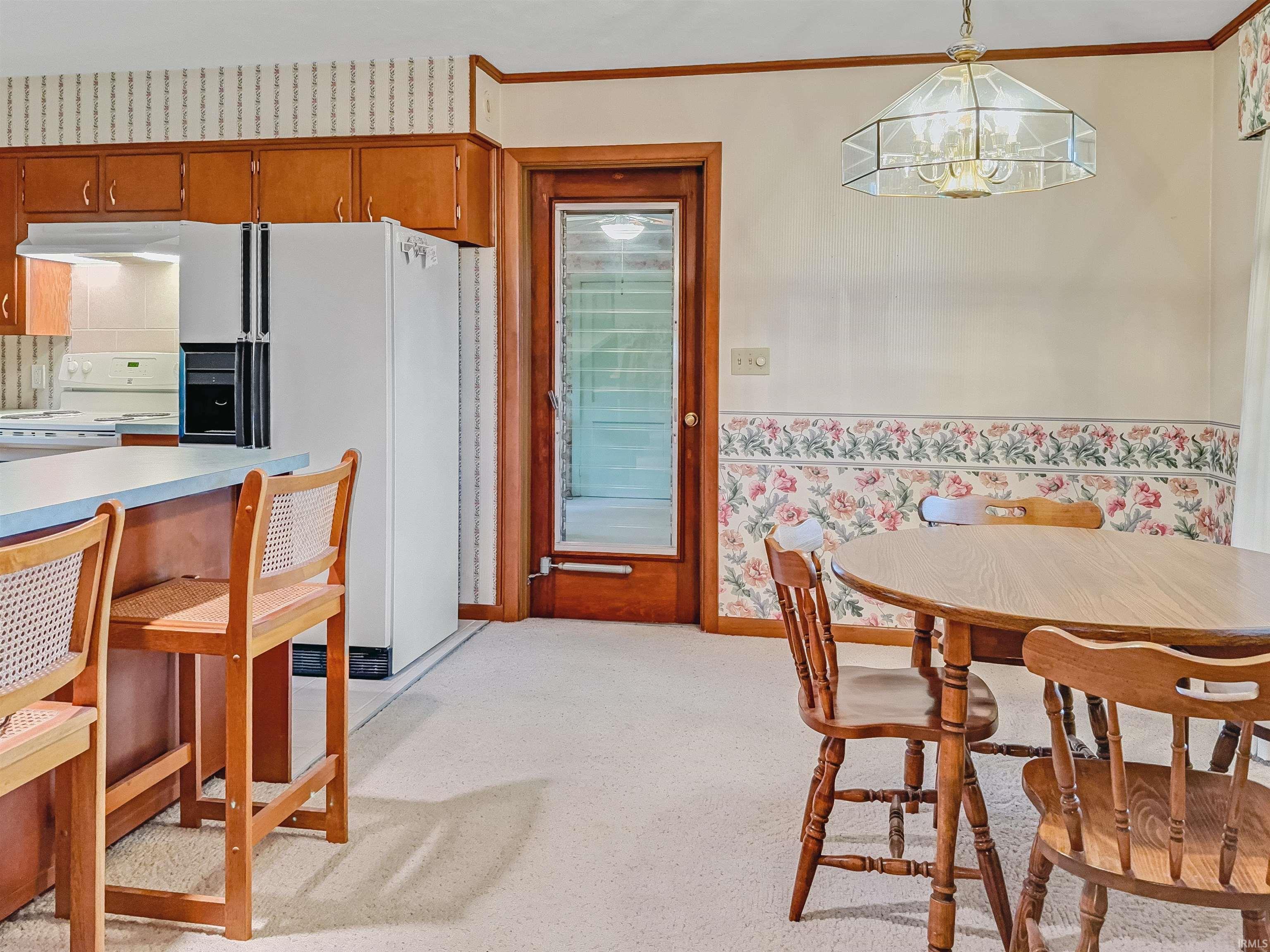 223 Reyling Drive Jasper, IN 47546 - Photo 8 of 32