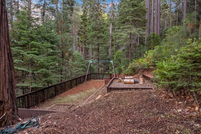 $725,000 | 2729 Mokelumne Drive West, Arnold, CA 95223