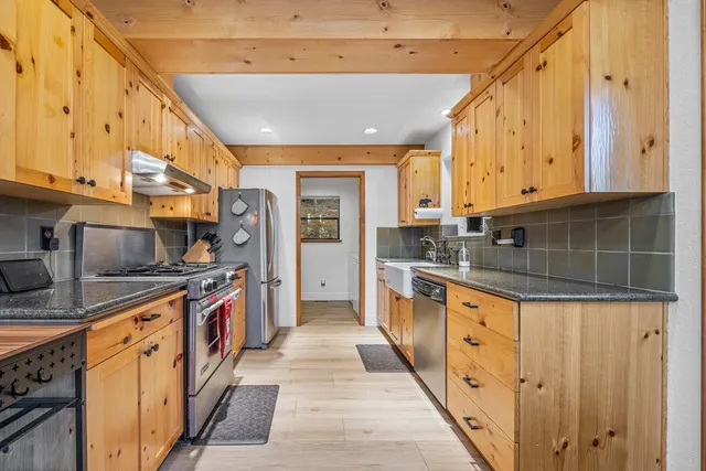 $725,000 | 2729 Mokelumne Drive West, Arnold, CA 95223