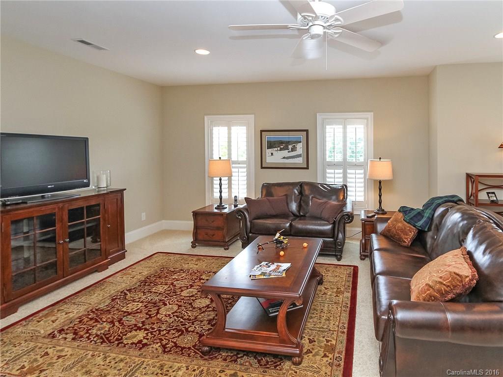 9504 Wheatfield Road Charlotte, NC 28277 - Photo 18 of 24 Gallery Image 18