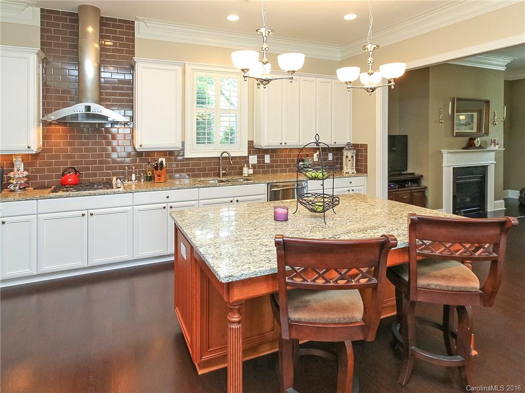 9504 Wheatfield Road Charlotte, NC 28277 - Photo 6 of 24 Gallery Image 6