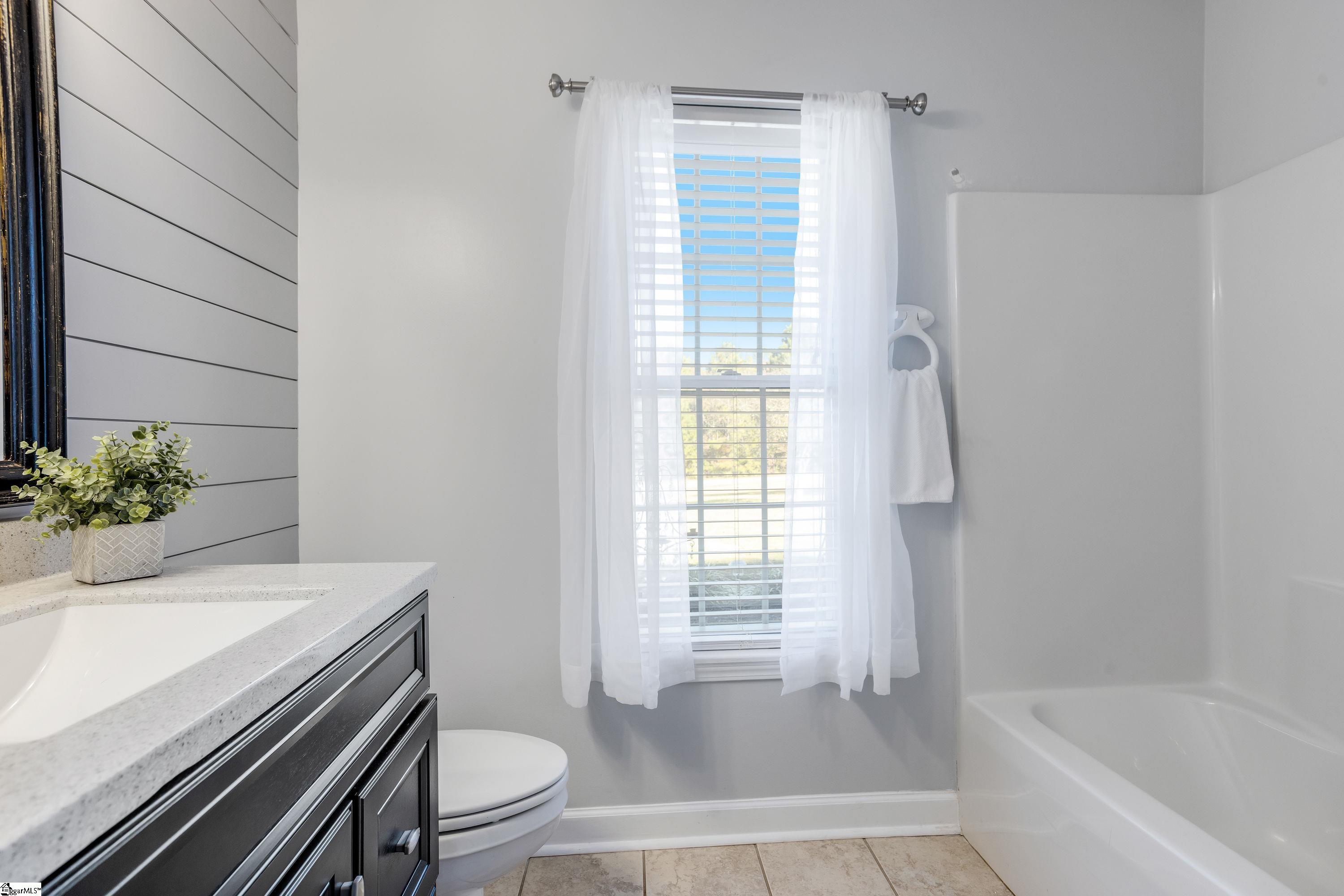 315 Paddock Road Anderson, SC 29621 - Photo 20 of 35