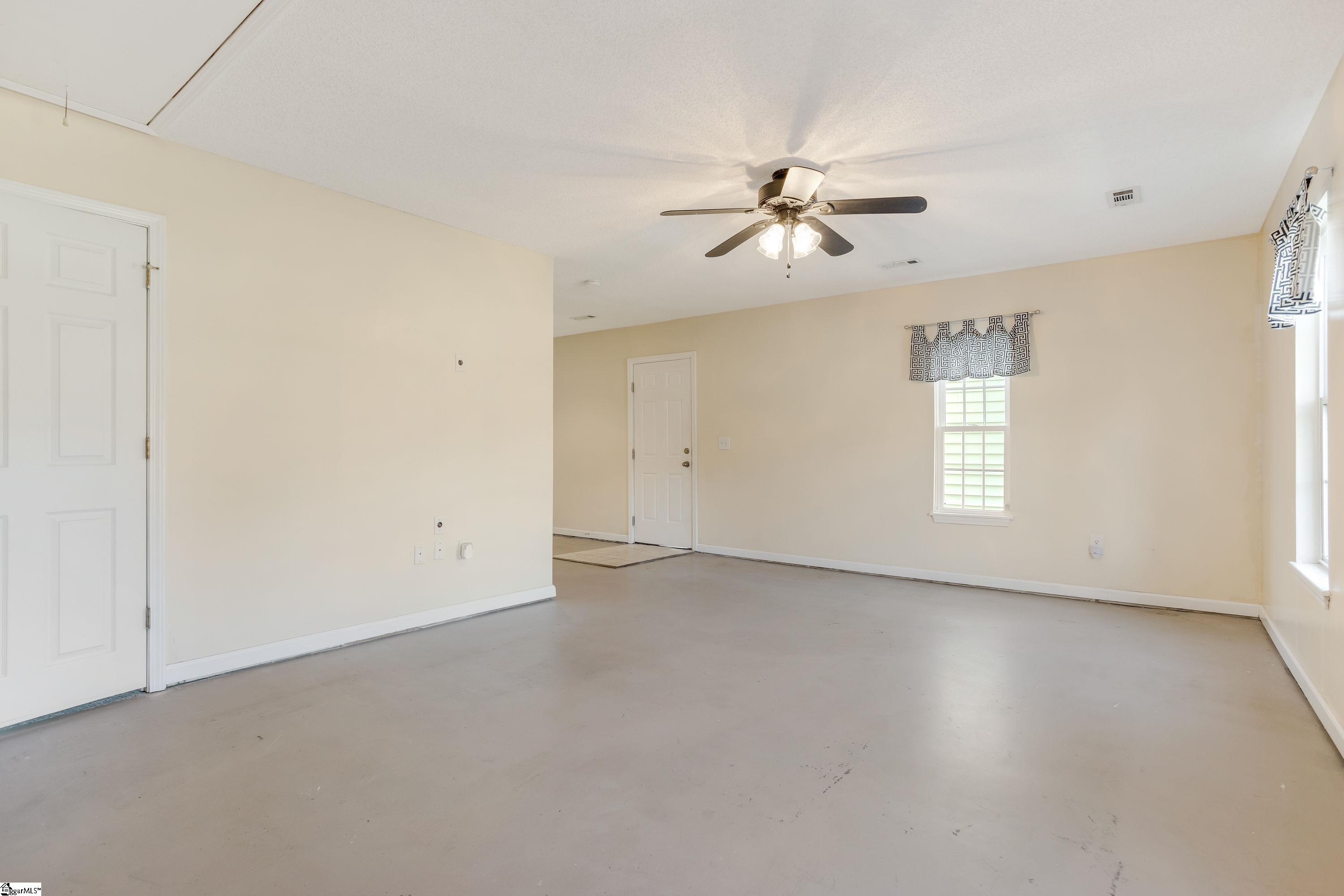 315 Paddock Road Anderson, SC 29621 - Photo 23 of 35