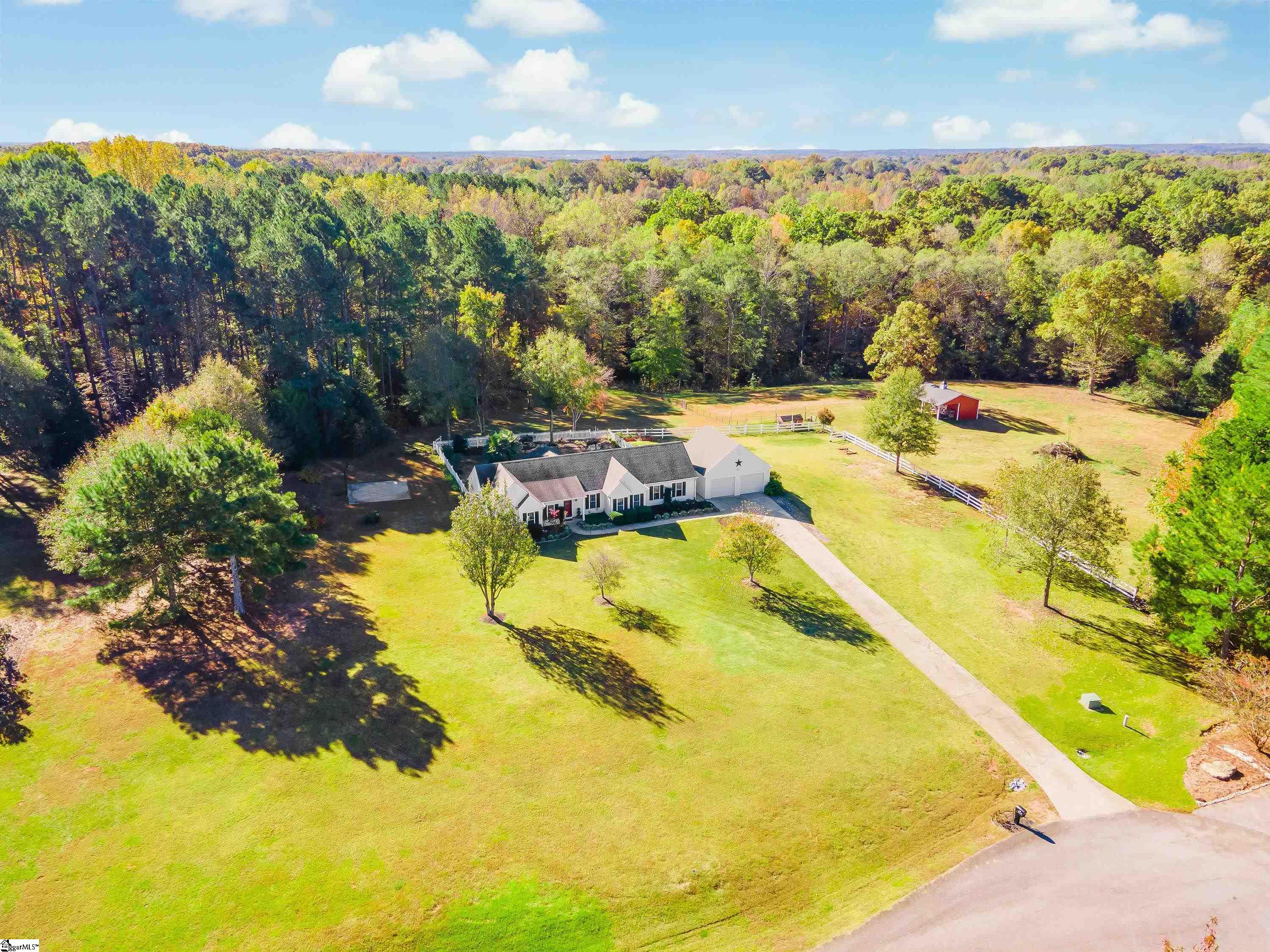 315 Paddock Road Anderson, SC 29621 - Photo 4 of 35