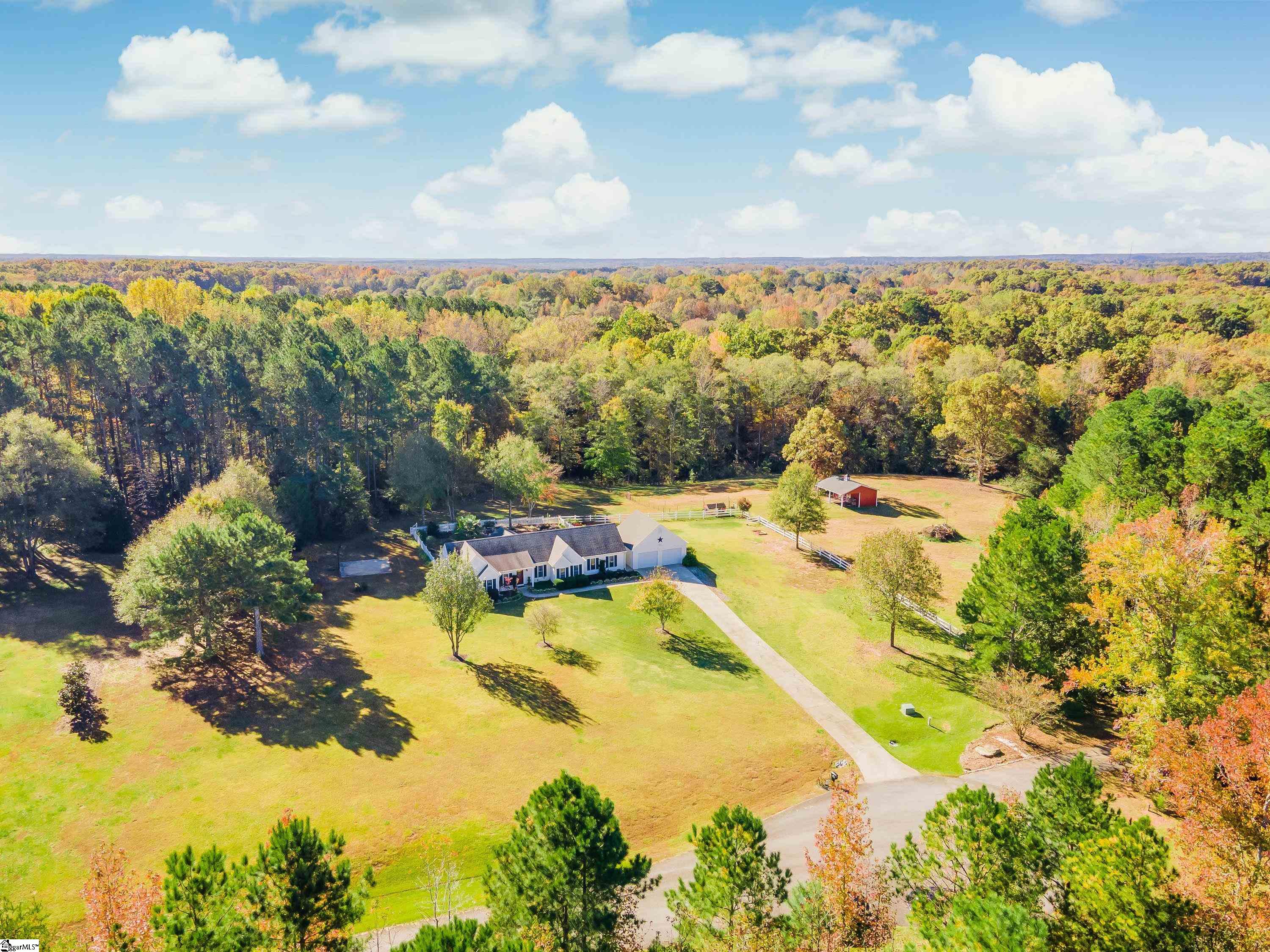 315 Paddock Road Anderson, SC 29621 - Photo 6 of 35