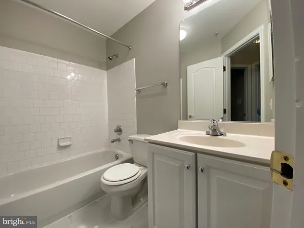 $2,600 | 569 Kirkcaldy Way, Abingdon, MD 21009