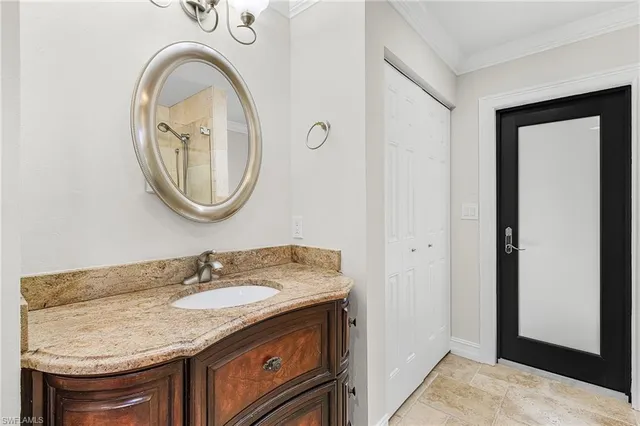 $899,000 | 2377 Kings Lake Boulevard, Naples, FL 34112