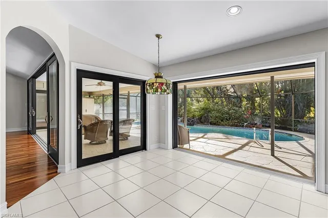 $899,000 | 2377 Kings Lake Boulevard, Naples, FL 34112