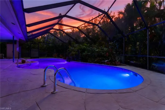 $829,900 | 2377 Kings Lake Boulevard, Naples, FL 34112