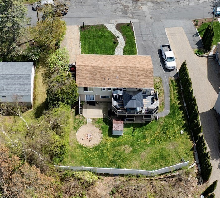 9 Hodgkins Road Rockport, MA 01966 - Photo 1 of 37 Gallery Image 1
