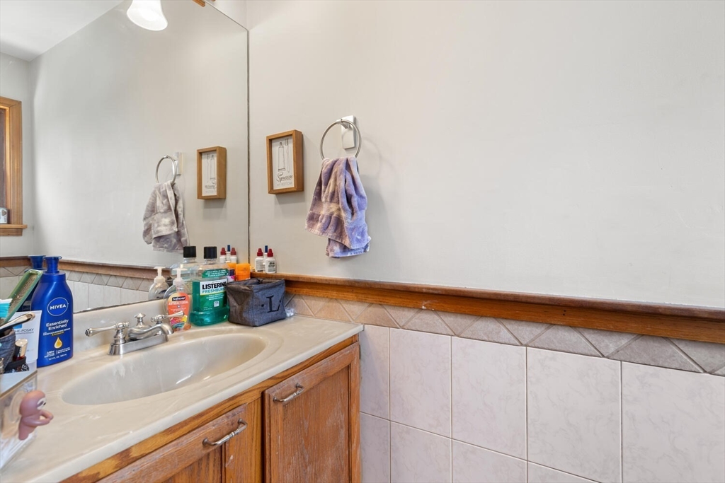 9 Hodgkins Road Rockport, MA 01966 - Photo 17 of 37 Gallery Image 17