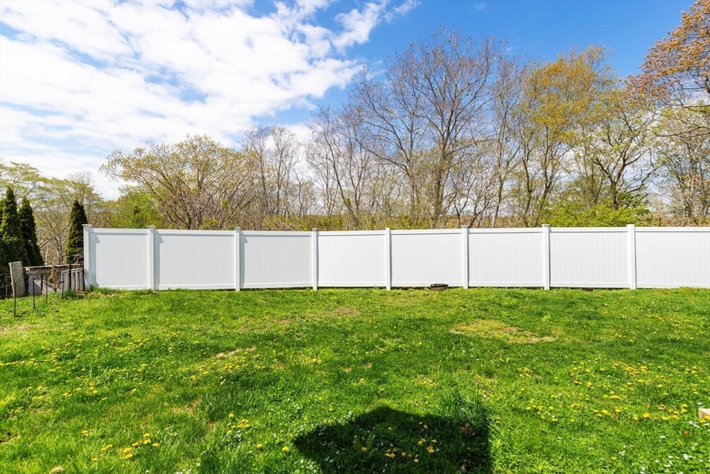 9 Hodgkins Road Rockport, MA 01966 - Photo 18 of 37 Gallery Image 18