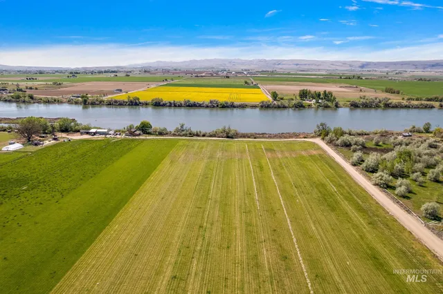 $649,900 | Tbd Fran Lane, Wilder, ID 83676