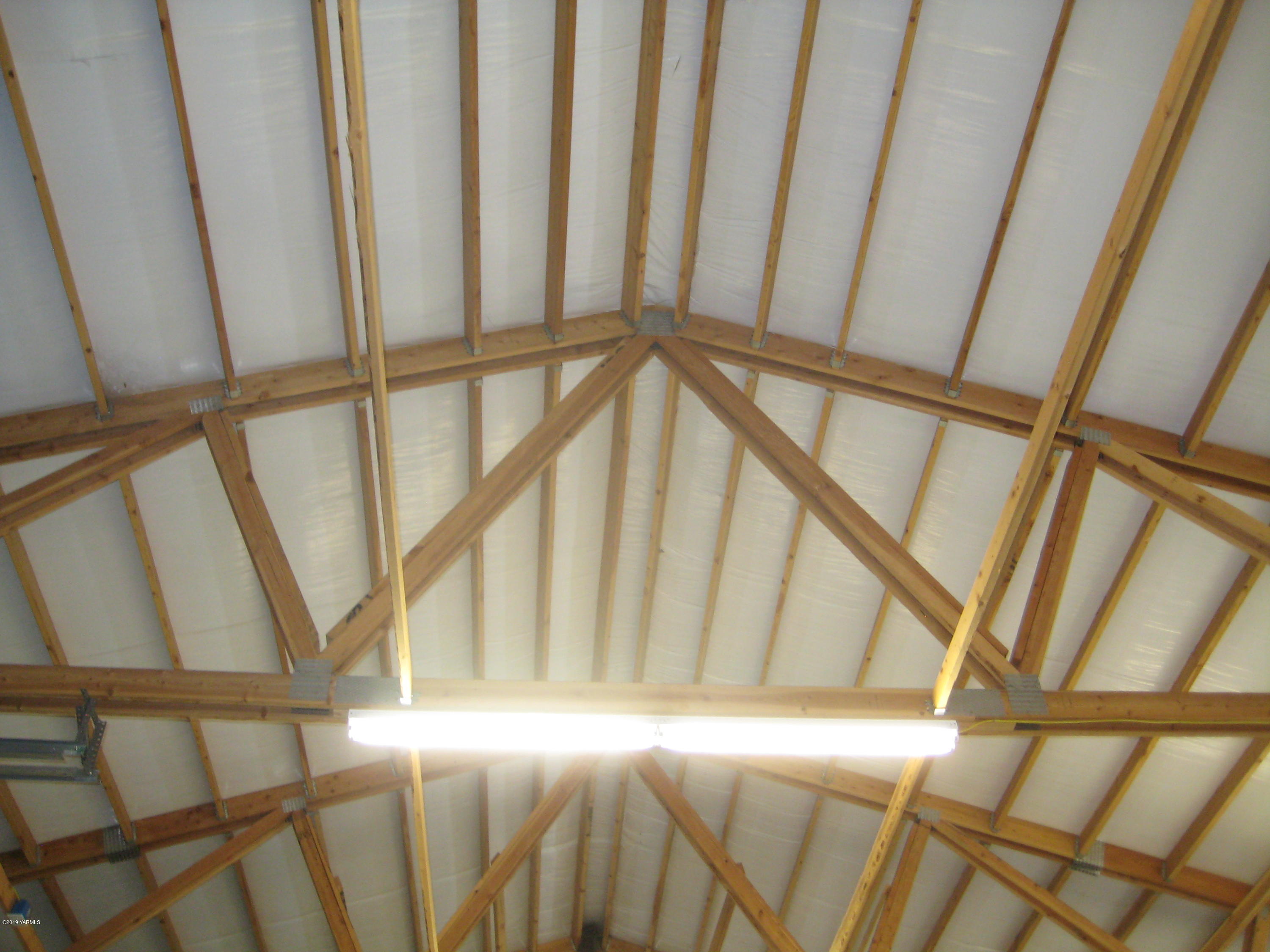 5900 Ashue Road Wapato, WA 98951 - Photo 54 of 60 Shop ceiling