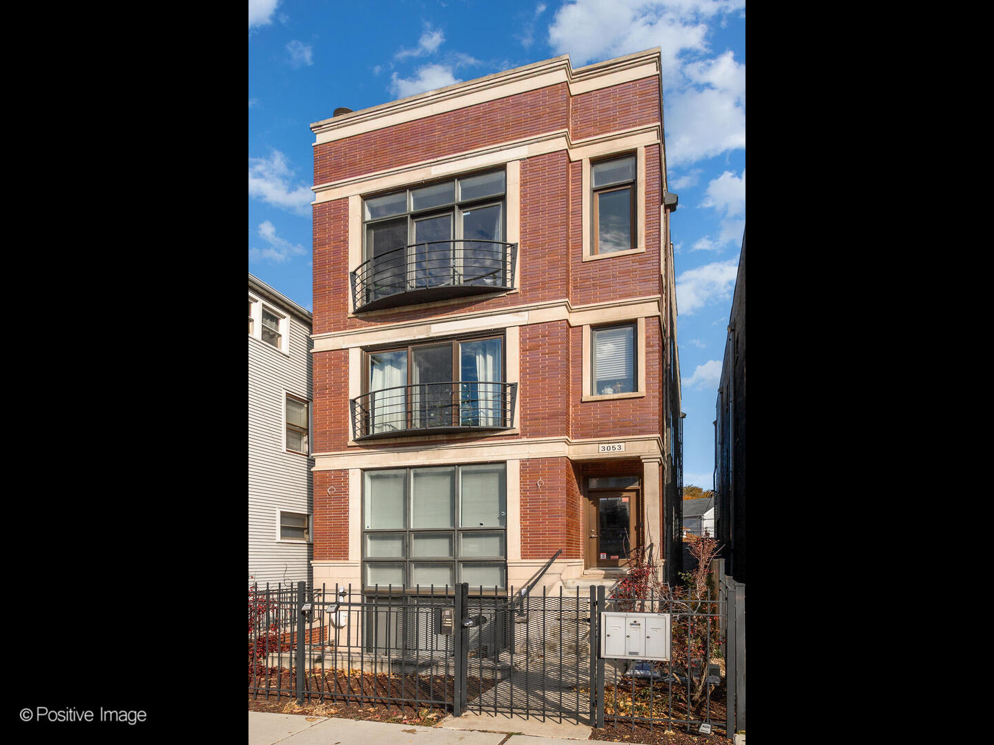 3053 North Clybourn Avenue, Unit 3 Chicago, IL 60618 - Photo 1 of 24 a building view