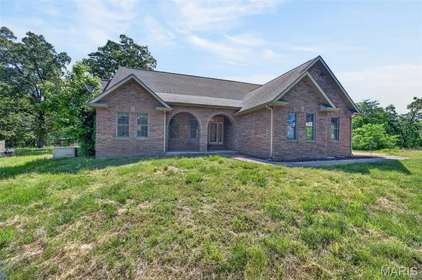 $1,100,000 | 23400 Range Lane, Richland, MO 65556