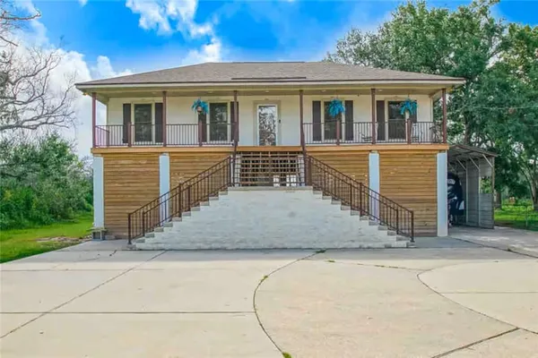 $299,000 | 4575 Jean Lafitte Boulevard, Lafitte, LA 70067