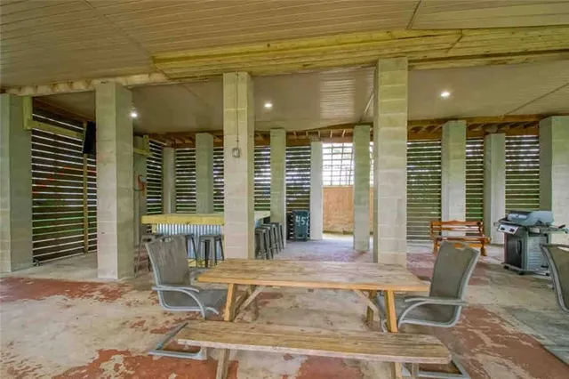 $389,000 | 4575 Jean Lafitte Boulevard, Lafitte, LA 70067