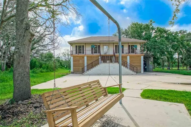 $389,000 | 4575 Jean Lafitte Boulevard, Lafitte, LA 70067