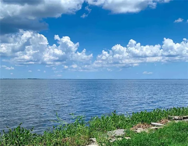 $389,000 | 4575 Jean Lafitte Boulevard, Lafitte, LA 70067